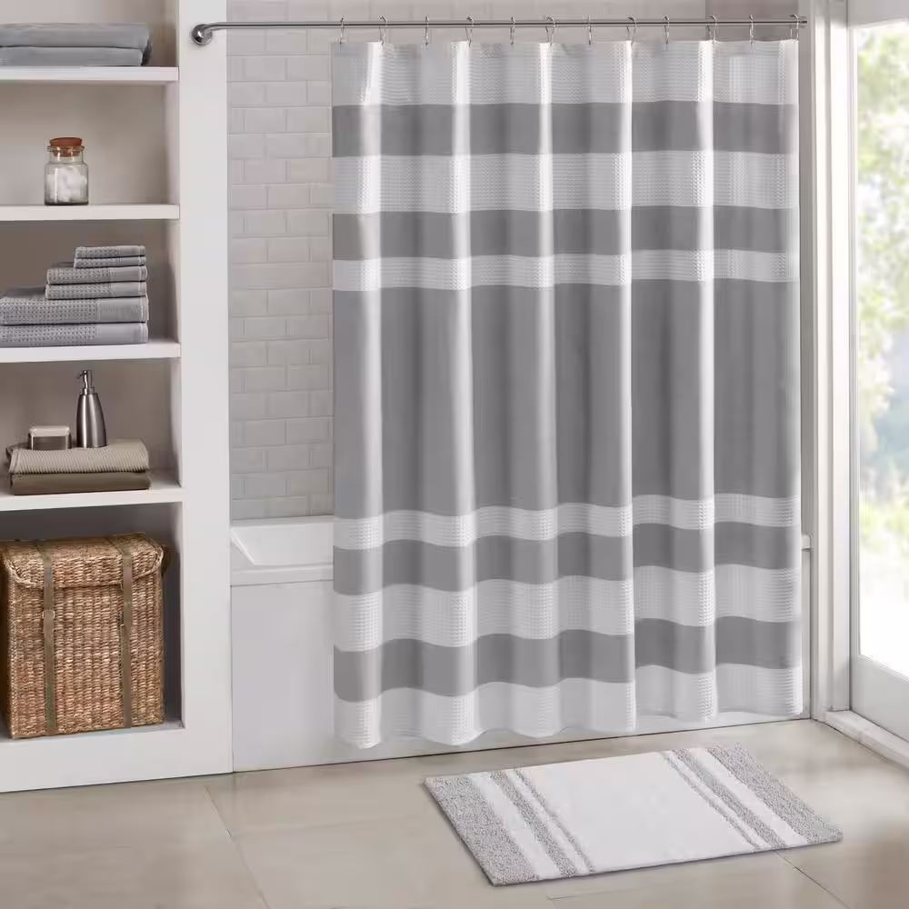 Madison Park Grey 20 in. x 30 in. Spa Cotton Reversible Bath Mat Rug